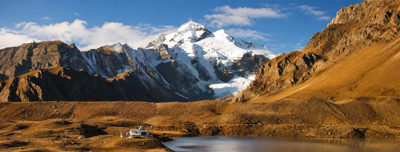 Clear Himalayan weather during the best season for Adi Kailash Yatra