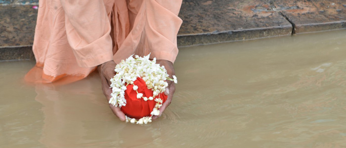 Asthi Visarjan in Ayodhya