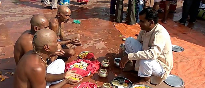 Asthi Visarjan in Badrinath