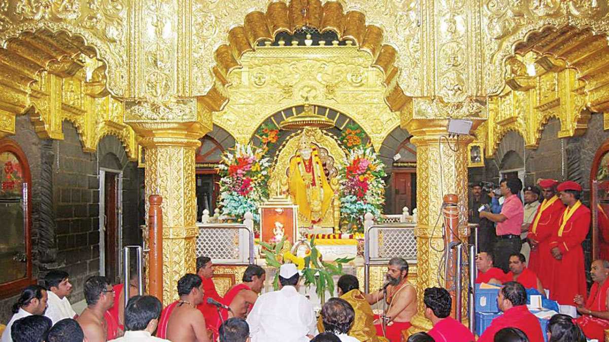 Shirdi Temple Tours package in India