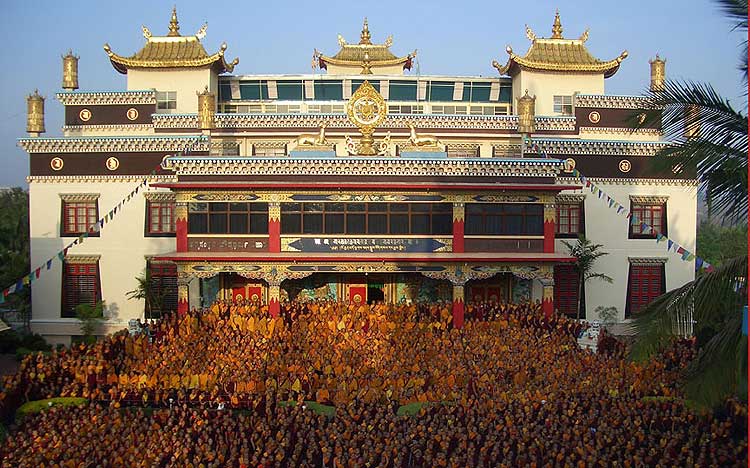 Namdroling Monastery, Golden Temple