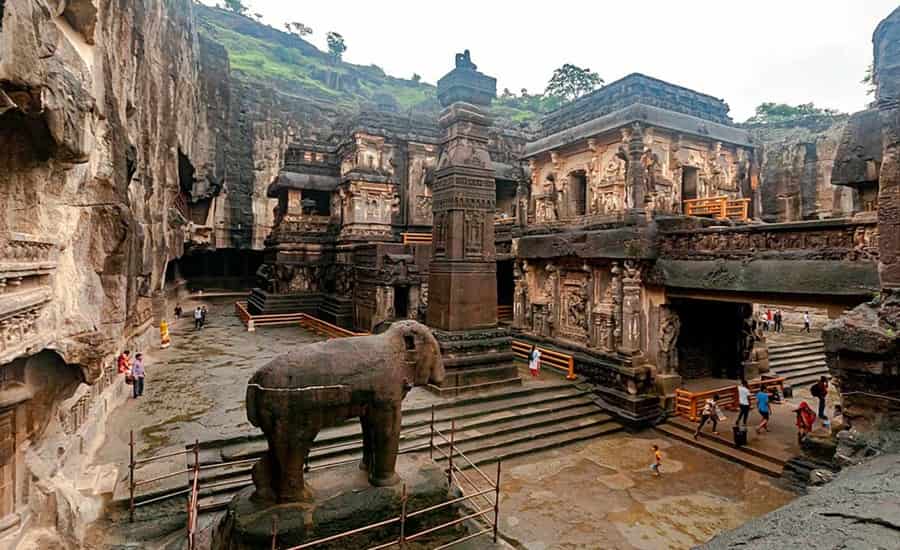 How to Reach Ellora Caves
