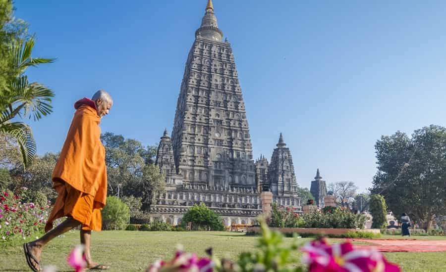How to Reach Mahabodhi Temple