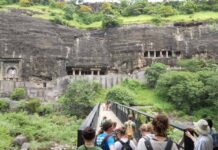 Travel Tips for Visiting Ellora Caves