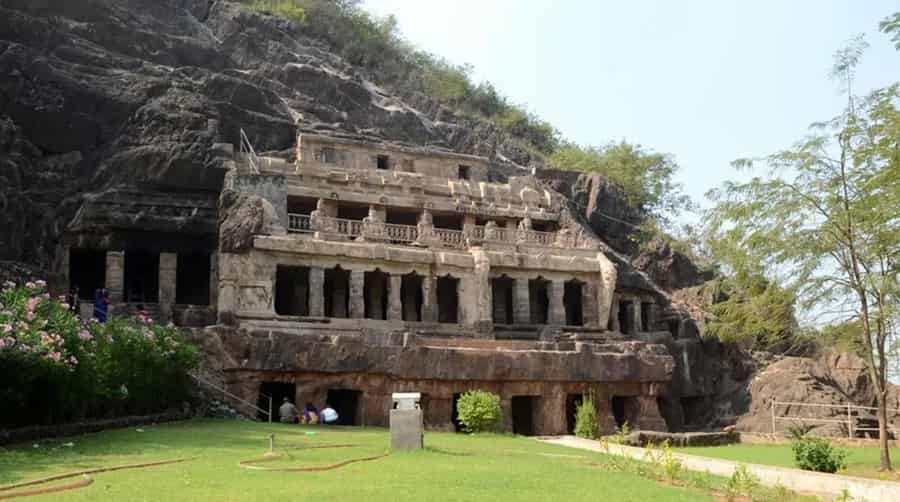 Undavalli Caves