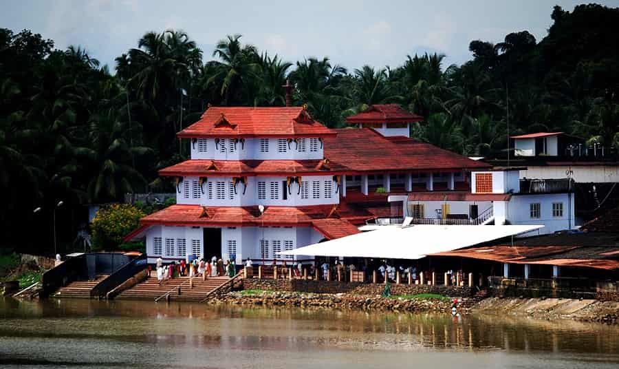 Sree Parassinikadavu Muthappan Temple