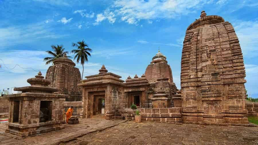 Sri Mukhalingam Temple