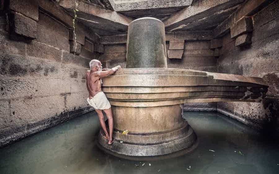 Badavilinga Temple, Hampi