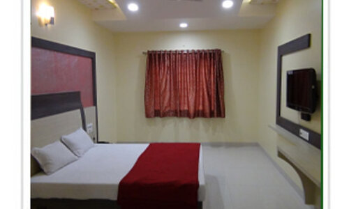 Abhay Palace Lodging Ahmednagar