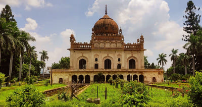 Ayodhya Tour Package with Delhi