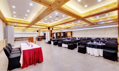 E-Square The Fern pune 