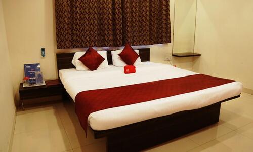 Hotel Alpine pune 