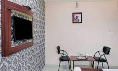 Hotel Crystal Court pune 