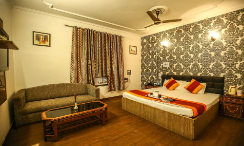 Hotel Goverdhan Palace