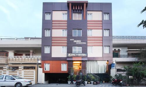 Hotel Janki International Varanasi