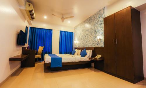 Hotel Solitaire pune 