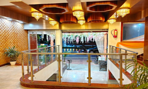 Hotel The Park View Prayagraj