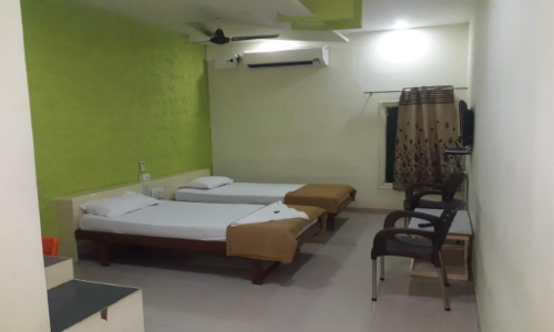 Hotel Uma Executive Aundha Nagnath