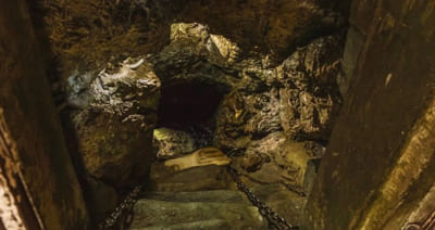 Kainchi Dham Mahavatar Cave Patal Bhuvaneshwar Package