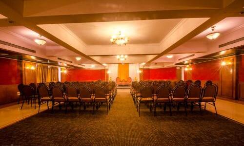 Hotel Quality Inn Regency Nashik