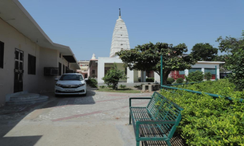 Radha Madhav Ashram Vrindavan