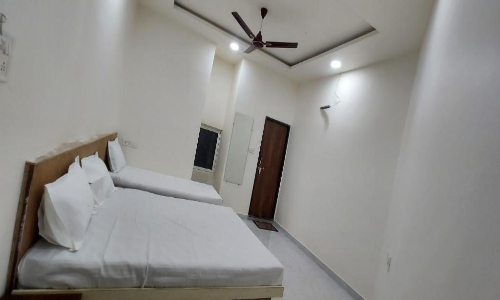 Rudransh Guest House Ujjain