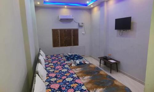 Hotel Thakur Ji Residency Varanasi